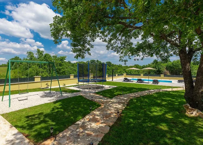 Aniva By Interhome Ferienhaus Žminj