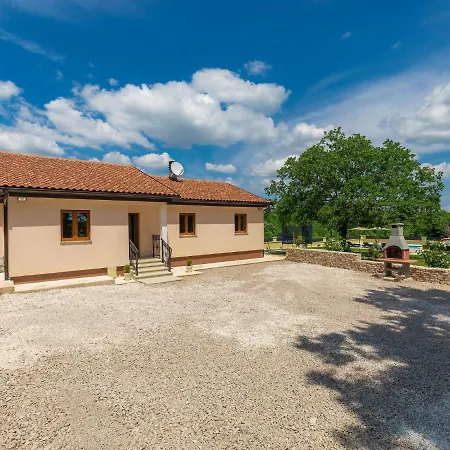 Casa vacanze Aniva By Interhome