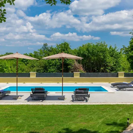 Aniva By Interhome *